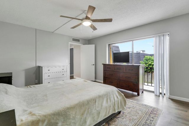 187 Woodland Road, Palm Springs, FL 33461