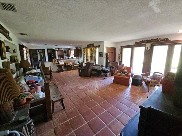 10679 GOOSE PRAIRIE ROAD, Leesburg, FL 34788