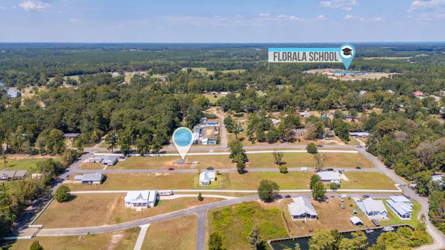 523 Landing Ave, Florala, AL 36442