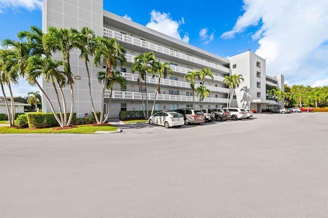 170 SE 5TH Avenue 103, Dania Beach, FL 33004