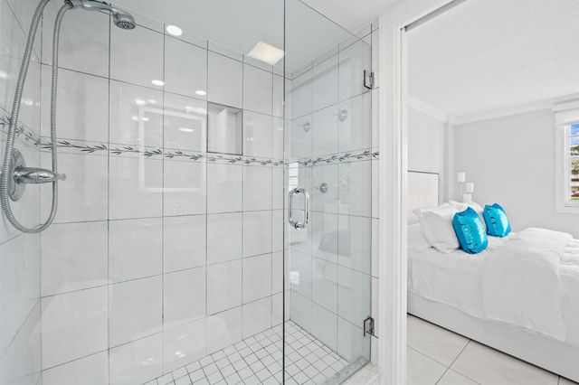 170 SE 5TH Avenue 103, Dania Beach, FL 33004