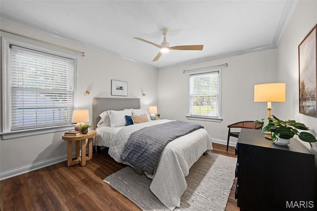 823 Victoria Place, Glendale, MO 63122