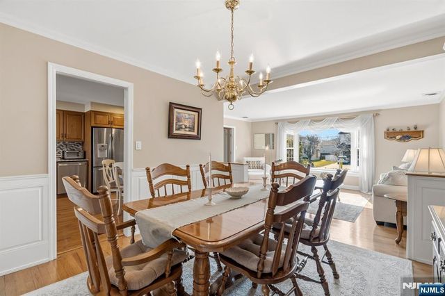 262 Cornwall Road, Glen Rock, NJ 07452