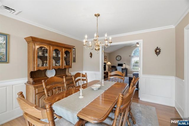 262 Cornwall Road, Glen Rock, NJ 07452