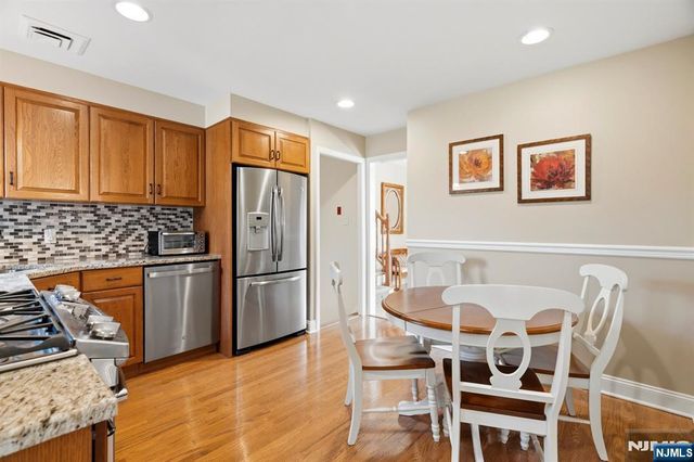 262 Cornwall Road, Glen Rock, NJ 07452