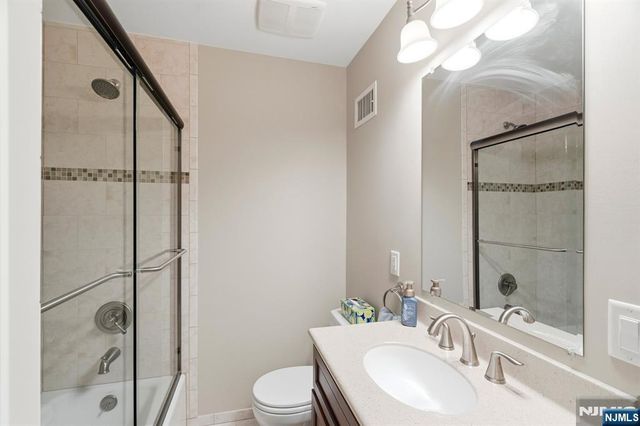 262 Cornwall Road, Glen Rock, NJ 07452