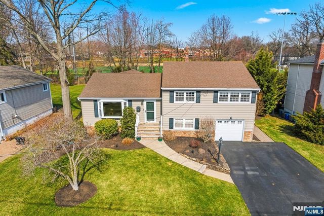 262 Cornwall Road, Glen Rock, NJ 07452