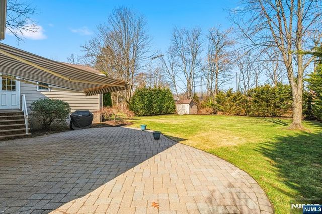 262 Cornwall Road, Glen Rock, NJ 07452