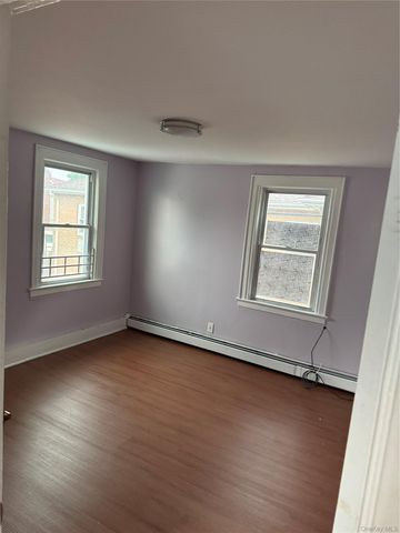 9021 Winchester Boulevard apt 2, Queens Village, NY 11428