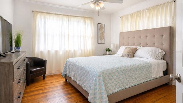200 S PINE STREET, New Smyrna Beach, FL 32169