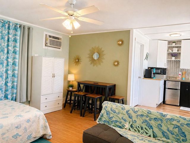 200 S PINE STREET, New Smyrna Beach, FL 32169