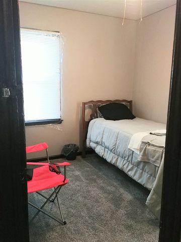 19303 Riopelle Street, Highland Park, MI 48203