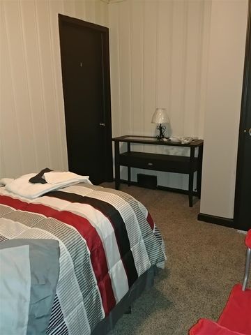 19303 Riopelle Street, Highland Park, MI 48203