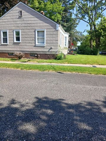 19303 Riopelle Street, Highland Park, MI 48203