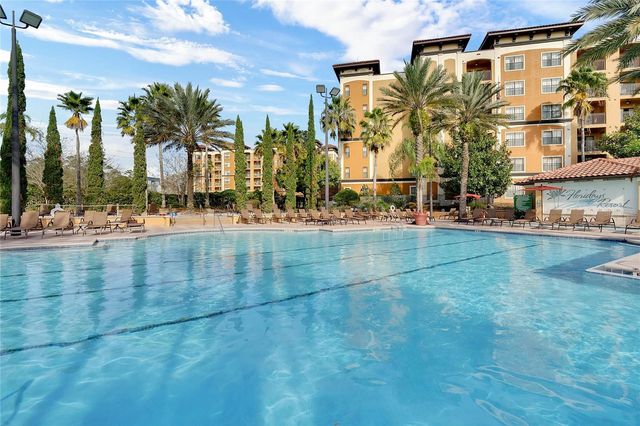 12544 FLORIDAYS RESORT DRIVE 207B, Orlando, FL 32821