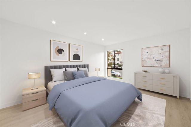 5009 Woodman Avenue 113, Sherman Oaks, CA 91423