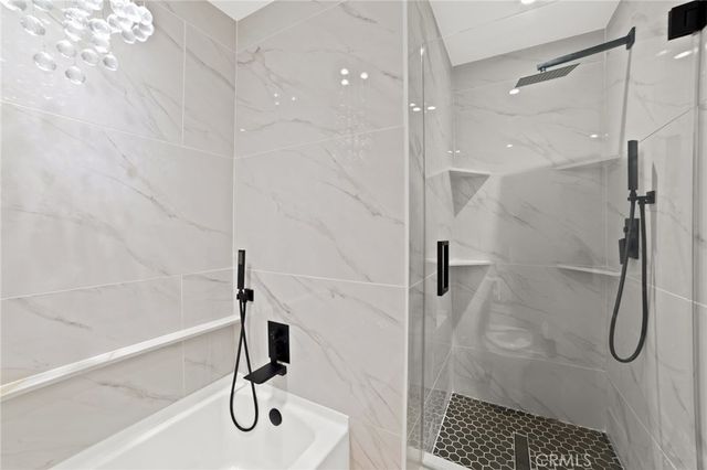 5009 Woodman Avenue 113, Sherman Oaks, CA 91423