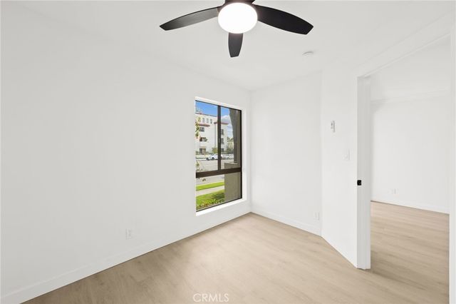 5009 Woodman Avenue 113, Sherman Oaks, CA 91423