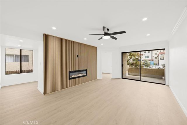 5009 Woodman Avenue 113, Sherman Oaks, CA 91423