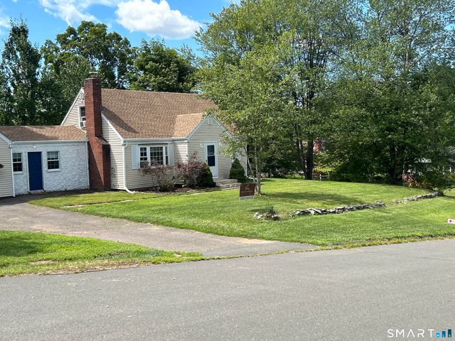 1 Hughes Circle, Ellington, CT 06029