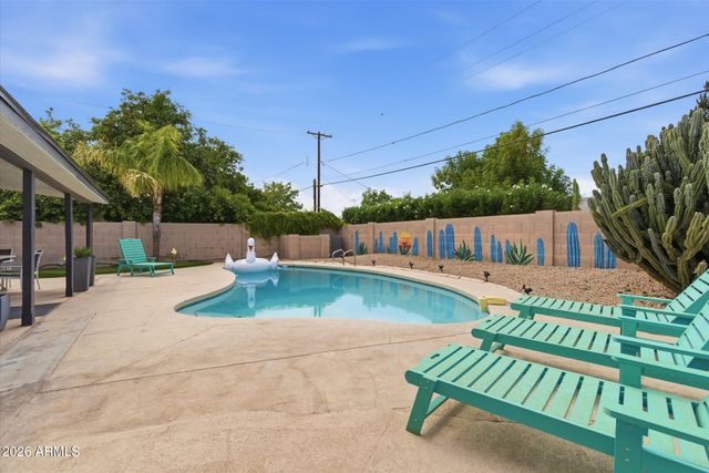8330 E MONTE VISTA Road, Scottsdale, AZ 85257