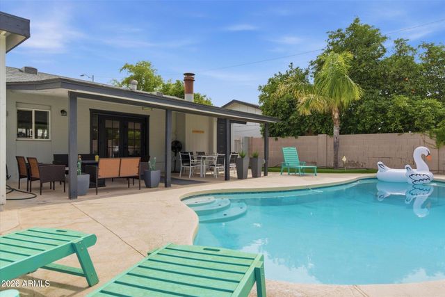 8330 E MONTE VISTA Road, Scottsdale, AZ 85257