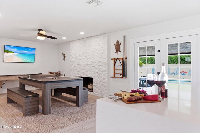 8330 E MONTE VISTA Road, Scottsdale, AZ 85257