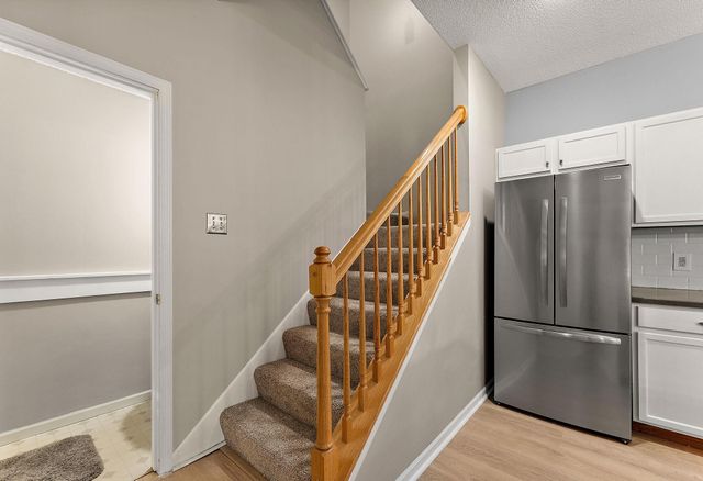577 Woodduck Drive K, Woodbury, MN 55125