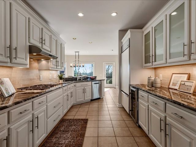 509 Jones Ln, Hendersonville, TN 37075