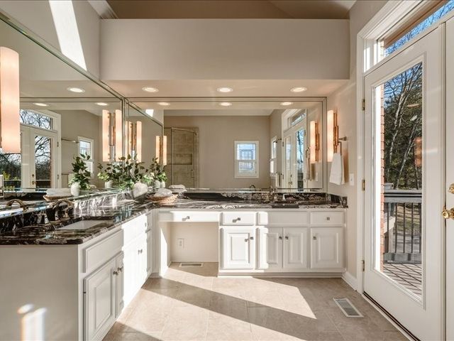 509 Jones Ln, Hendersonville, TN 37075