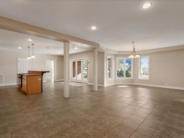 509 Jones Ln, Hendersonville, TN 37075