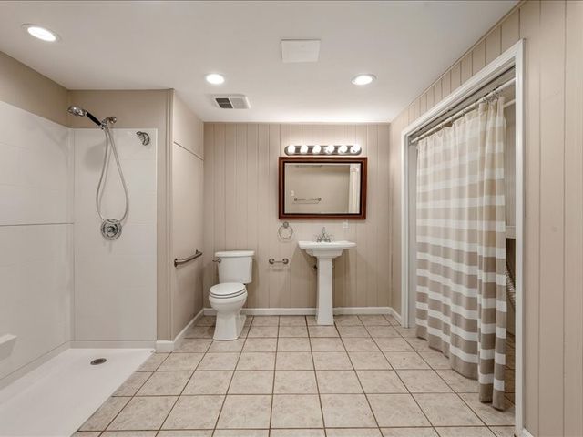 509 Jones Ln, Hendersonville, TN 37075