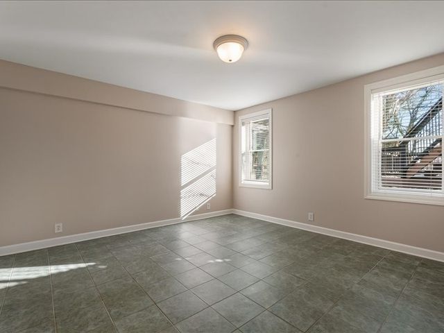 509 Jones Ln, Hendersonville, TN 37075