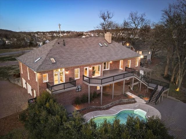 509 Jones Ln, Hendersonville, TN 37075