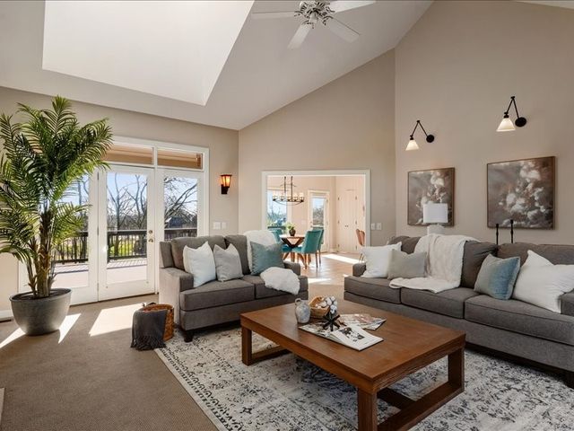 509 Jones Ln, Hendersonville, TN 37075