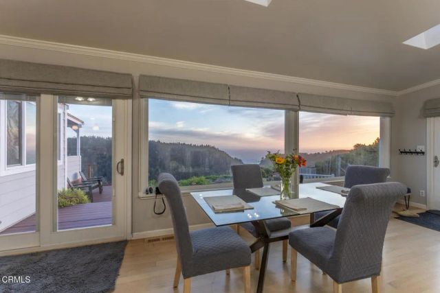 32751 Navarro Ridge Road, Albion, CA 95410