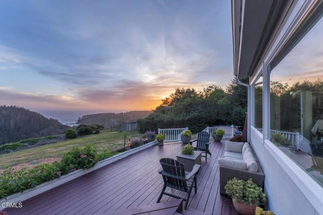 32751 Navarro Ridge Road, Albion, CA 95410