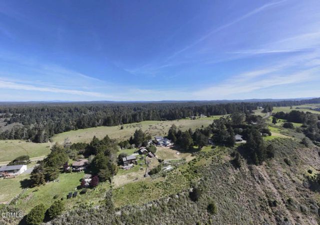 32751 Navarro Ridge Road, Albion, CA 95410