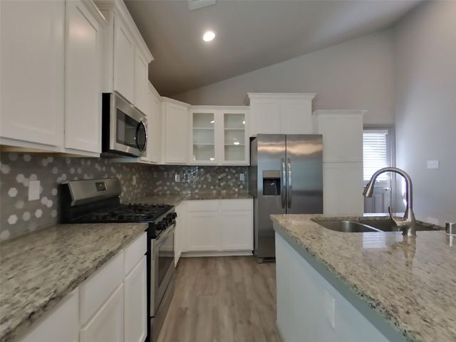 9845 Glen Brook Lane, Magnolia, TX 77354