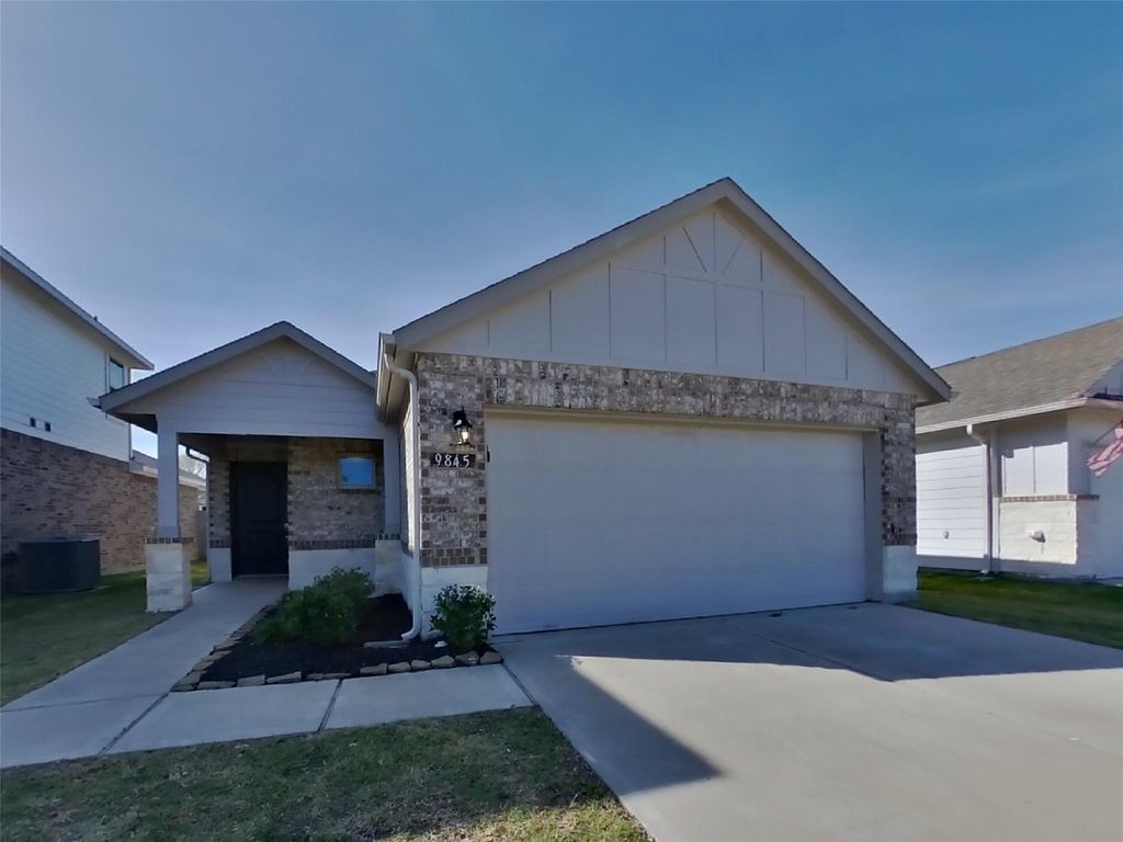 9845 Glen Brook Lane, Magnolia, TX 77354