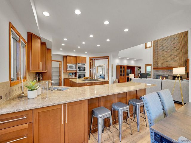 5110 S Hanover Way, Englewood, CO 80111