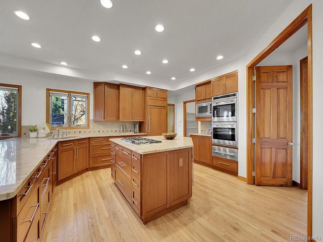 5110 S Hanover Way, Englewood, CO 80111