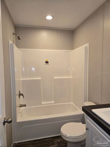 8502 Matador Camino, Pensacola, FL 32507