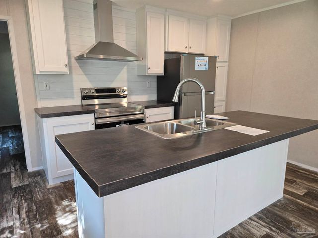 8502 Matador Camino, Pensacola, FL 32507