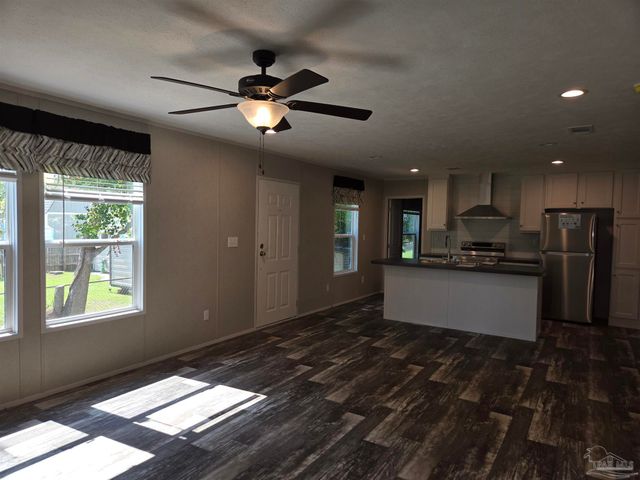 8502 Matador Camino, Pensacola, FL 32507