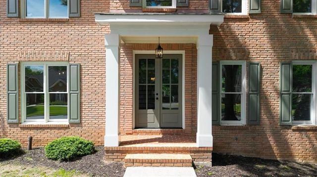 785 Briars Bend, Alpharetta, GA 30004