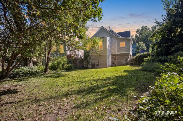 433 Leonard Street Ne, City Of Grand Rapids, MI 49503