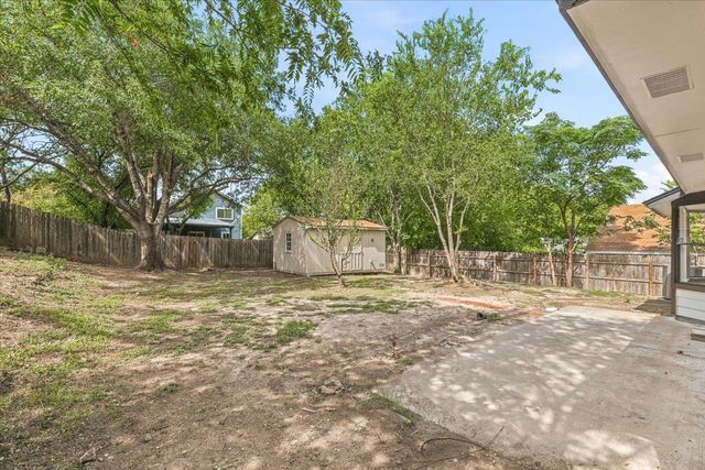 1400 Brixham CV, Austin, TX 78753