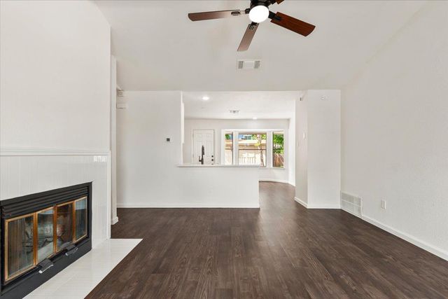 1400 Brixham CV, Austin, TX 78753