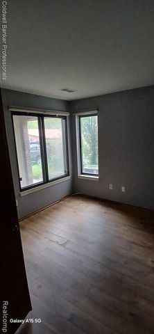 7445 Radcliff Court, West Bloomfield, MI 48322